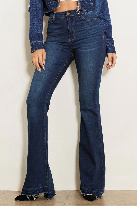 High rise flare jean w faded wash hem detail